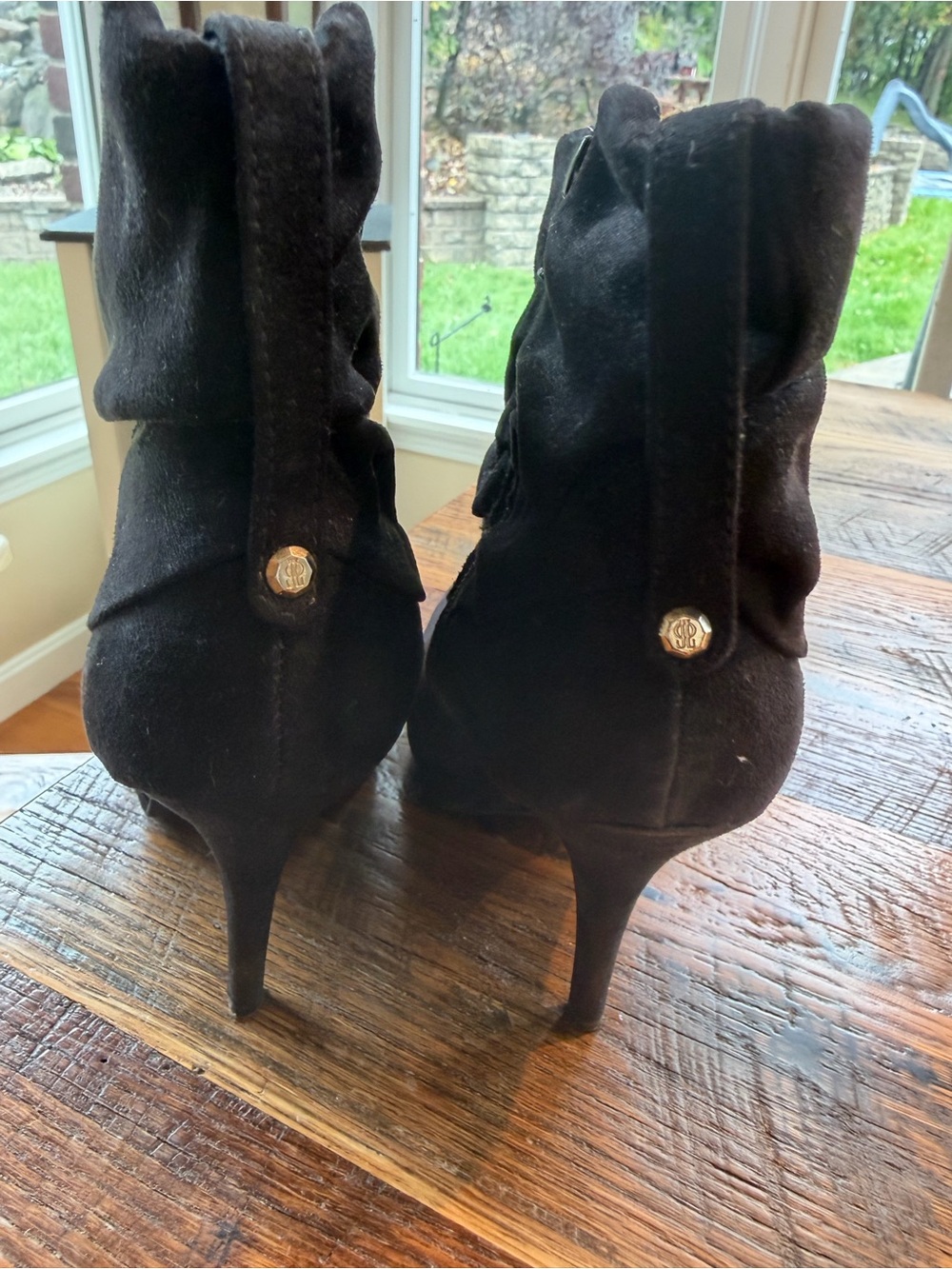 Jennifer Lopez Black Suede-Look Ankle Booties with Side Zip - Picture 3 of 6